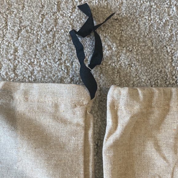 Authentic Gucci Shoe Travel Bags - Picture 3 of 4